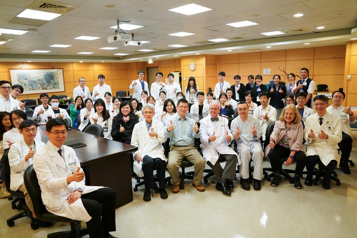 12月6日台北慈濟醫院舉辦「理學檢查學習工作坊」，邀請紐約臨床能力中心主席、紐約州立大學教授Mark Swartz進行演講