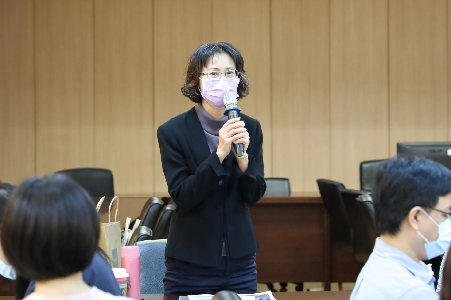 花蓮縣衛生局健促科科長詹瑞慧說，感恩所有醫療團隊，也感謝花蓮慈院，願意擔任起領航的角色，將花東的醫療單位整合起來，也感謝健保署的支持，從政策面開始啟動，推動全臺健康平權的目標。