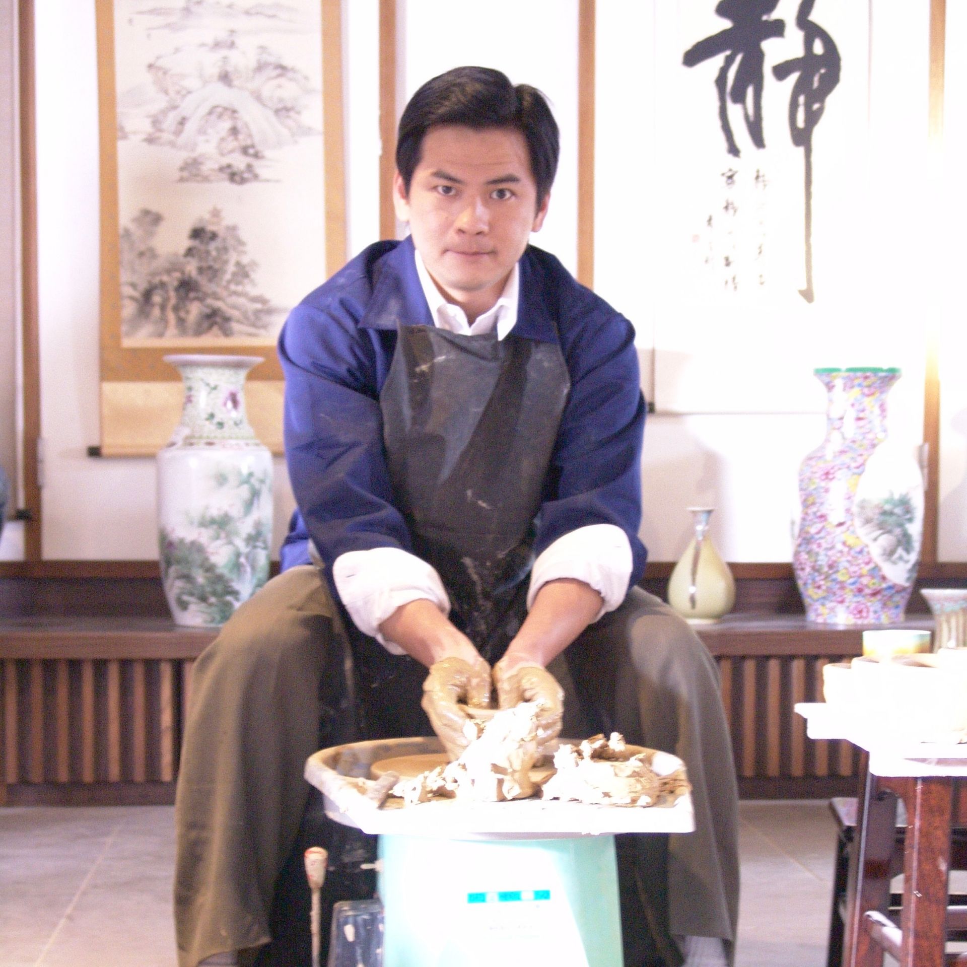 馬國賢拍《草山春暉》詮飾二哥高東郎，個性沉默寡言，投身陶藝中。