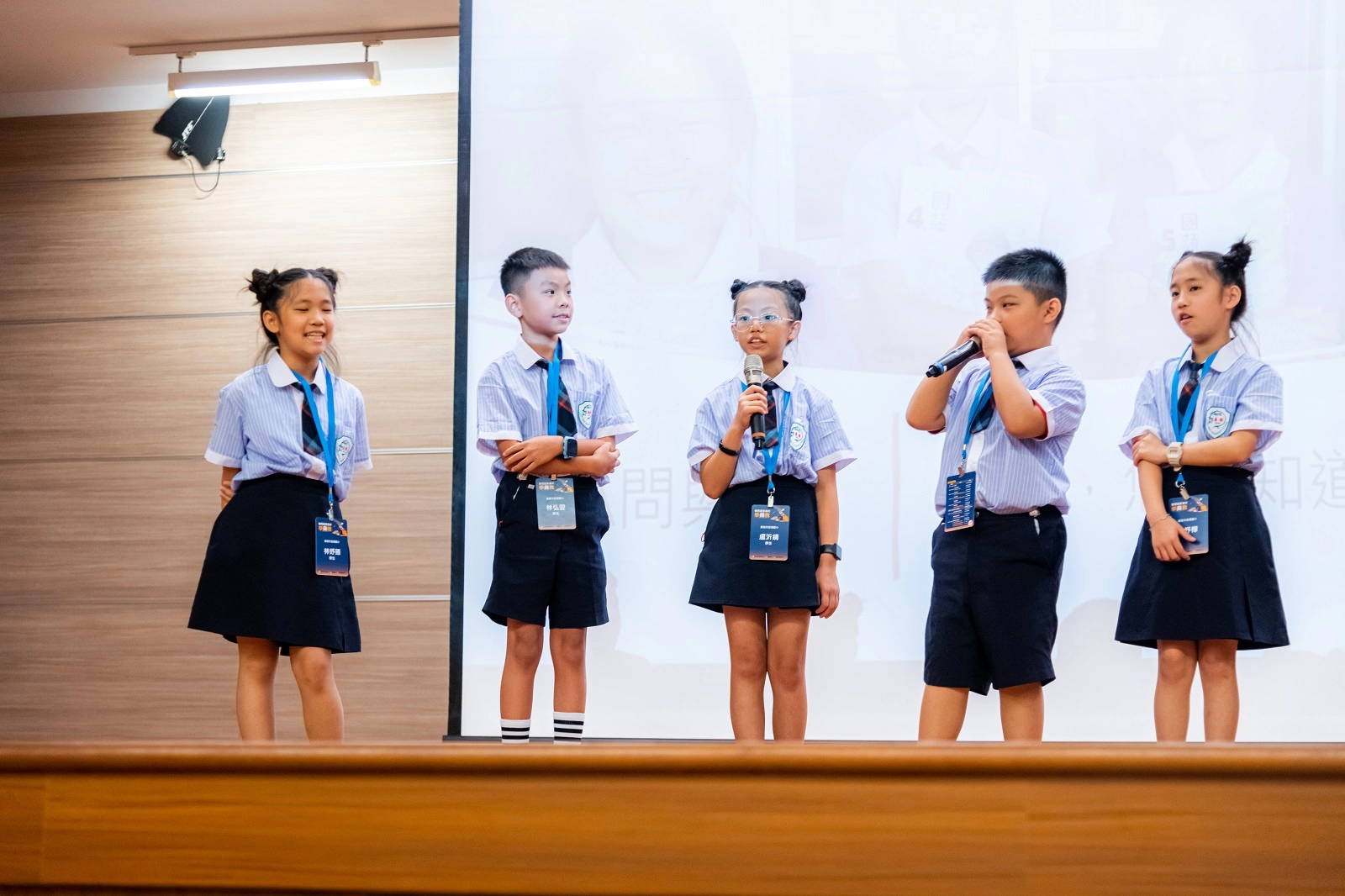 嘉義市垂楊國小學生與現場教師問答互動