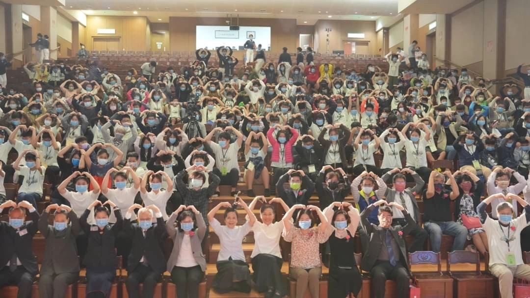 慈濟基金會與高雄市政府3月11日在高雄靜思堂舉辦「慈濟x PaGamO環保防災勇士PK賽」。