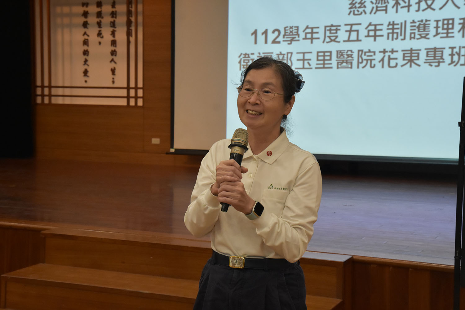 慈濟醫療財團法人護理委員會主任委員章淑娟表示，慈濟有八家醫院可選履約服務，累積更多經驗。