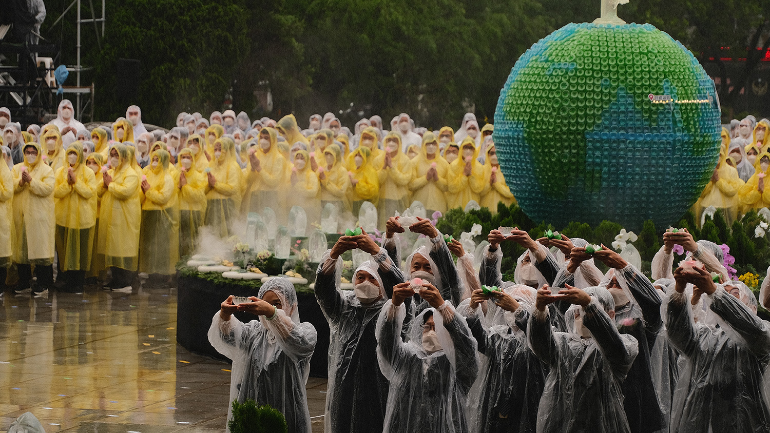 2023年「佛誕節、母親節、慈濟日」浴佛典禮5月14日7點於花蓮靜思堂道侶廣場舉辦浴佛大典。(圖為慈濟基金會提供)