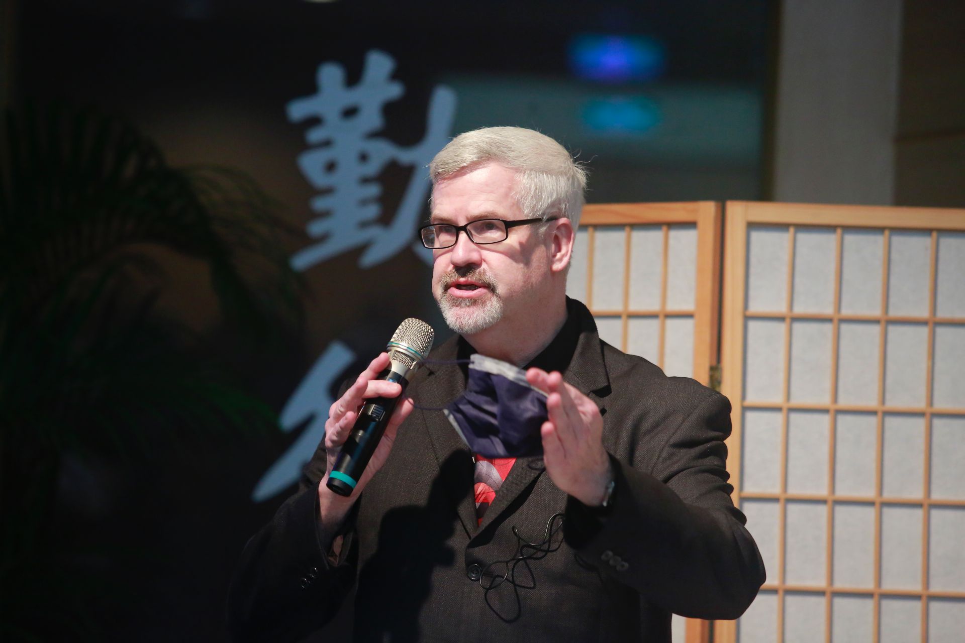 Mark W. Bowyer教授說這是他在所有的教學經驗中最特殊最感動的一次。因為無語良師的貢獻，讓參加的醫師未來可以幫助數百甚至數千以計的病人