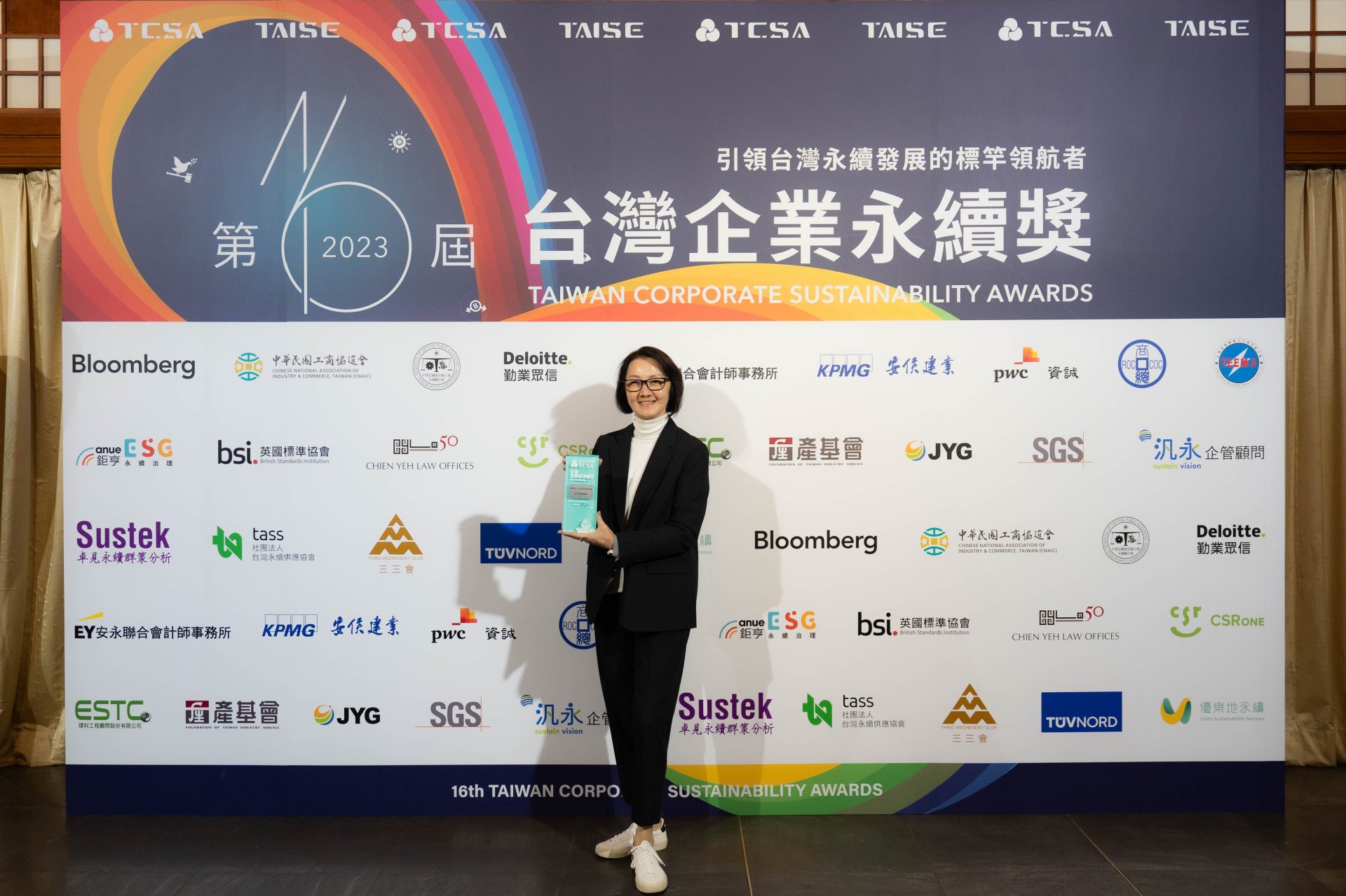 台灣世界展望會獲TSCA台灣企業永續獎，圖為會長李紹齡。