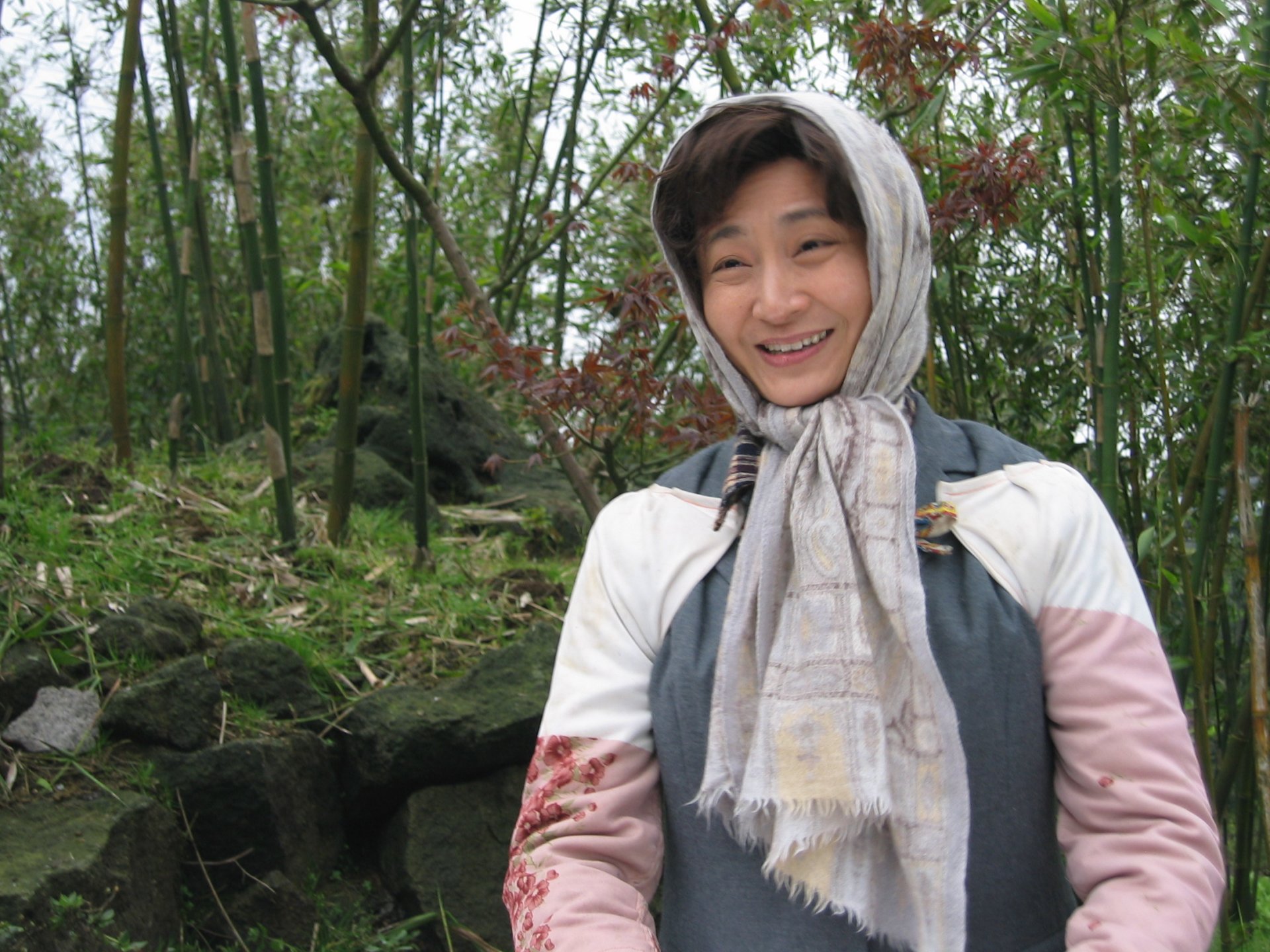 《草山春暉》楊麗音飾演高家母親，從年輕演到九十歲