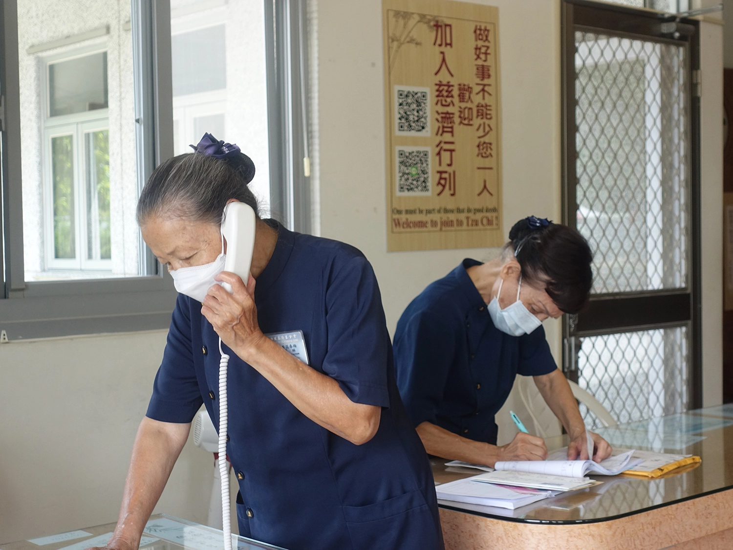 臺東慈濟志工針對弱勢家庭與獨居長者進行關懷。(圖為慈濟基金會提供)