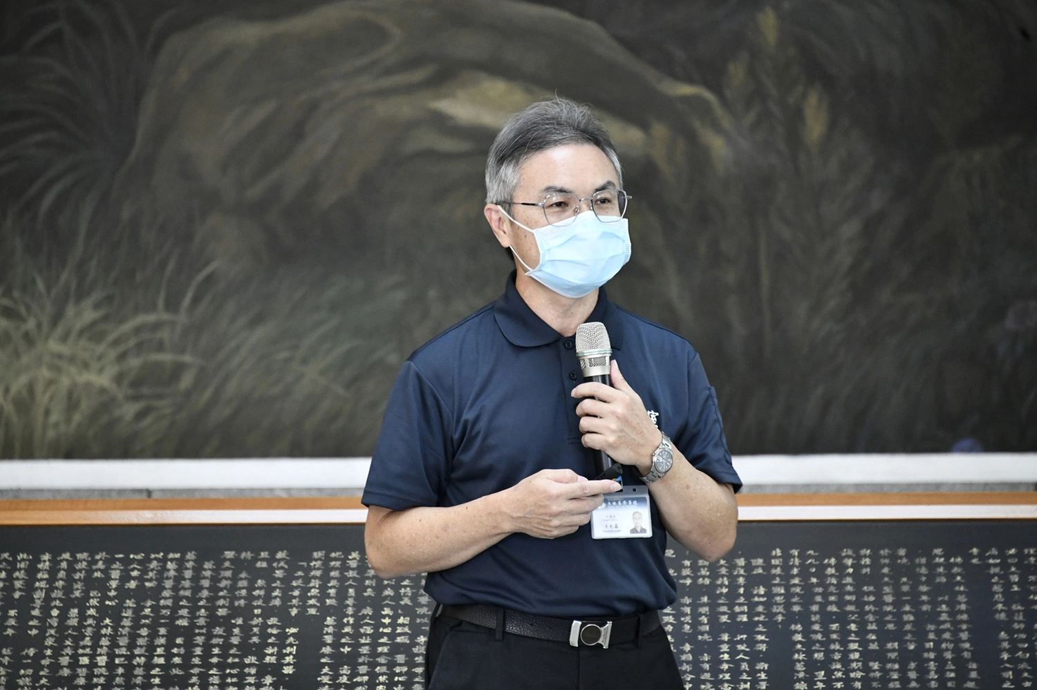 工務室主任王起鑫分享，居家可透過選擇一級能效電器等方式節能減碳。