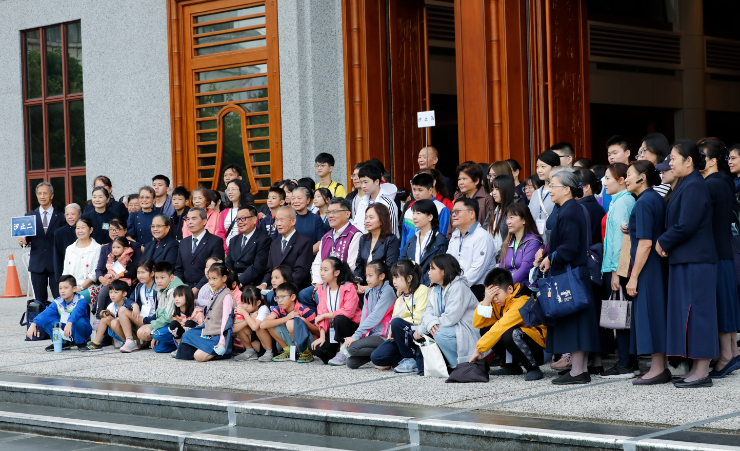 慈濟希望讓弱勢學子感受到被同理、被呵護與愛，在心中也能萌生助人為樂的善念，將來有能力時也能回饋社會，幫助更多弱勢家庭的孩子。