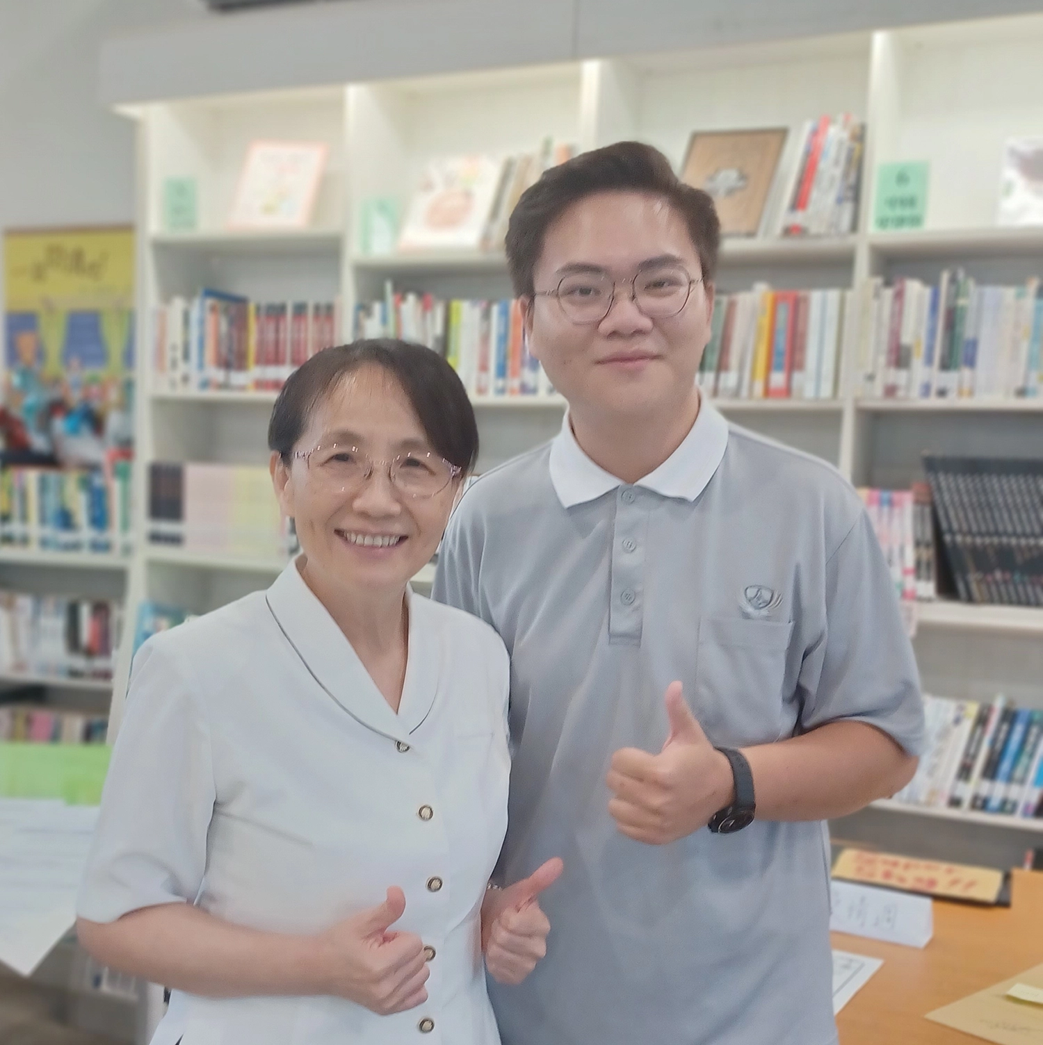 慈大何縕琪副校長表示，有醫學系、後中醫、分遺、人發心、教研所、公衛所、國管學程等19個系所同學參加，不只是幫助小學伴成績進步，也讓他們看到了大學有很多不同的科系，讓他們有學習榜樣。