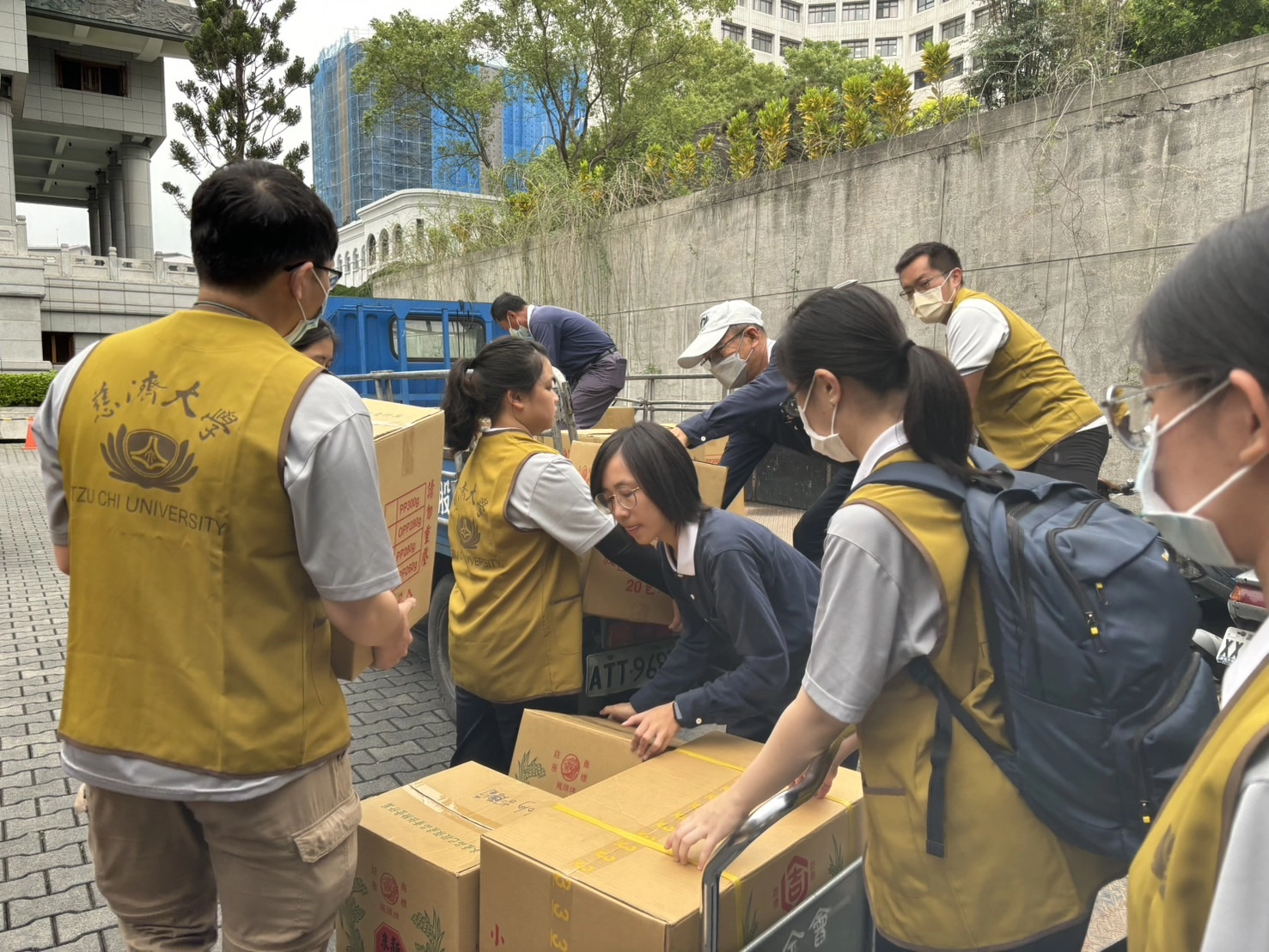 地震過後　慈濟大學師生展現愛的力量