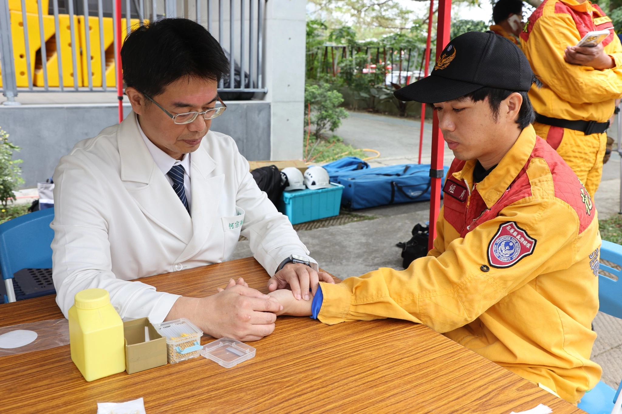 守護救難人員 花慈到太魯閣搜救基地設醫療站