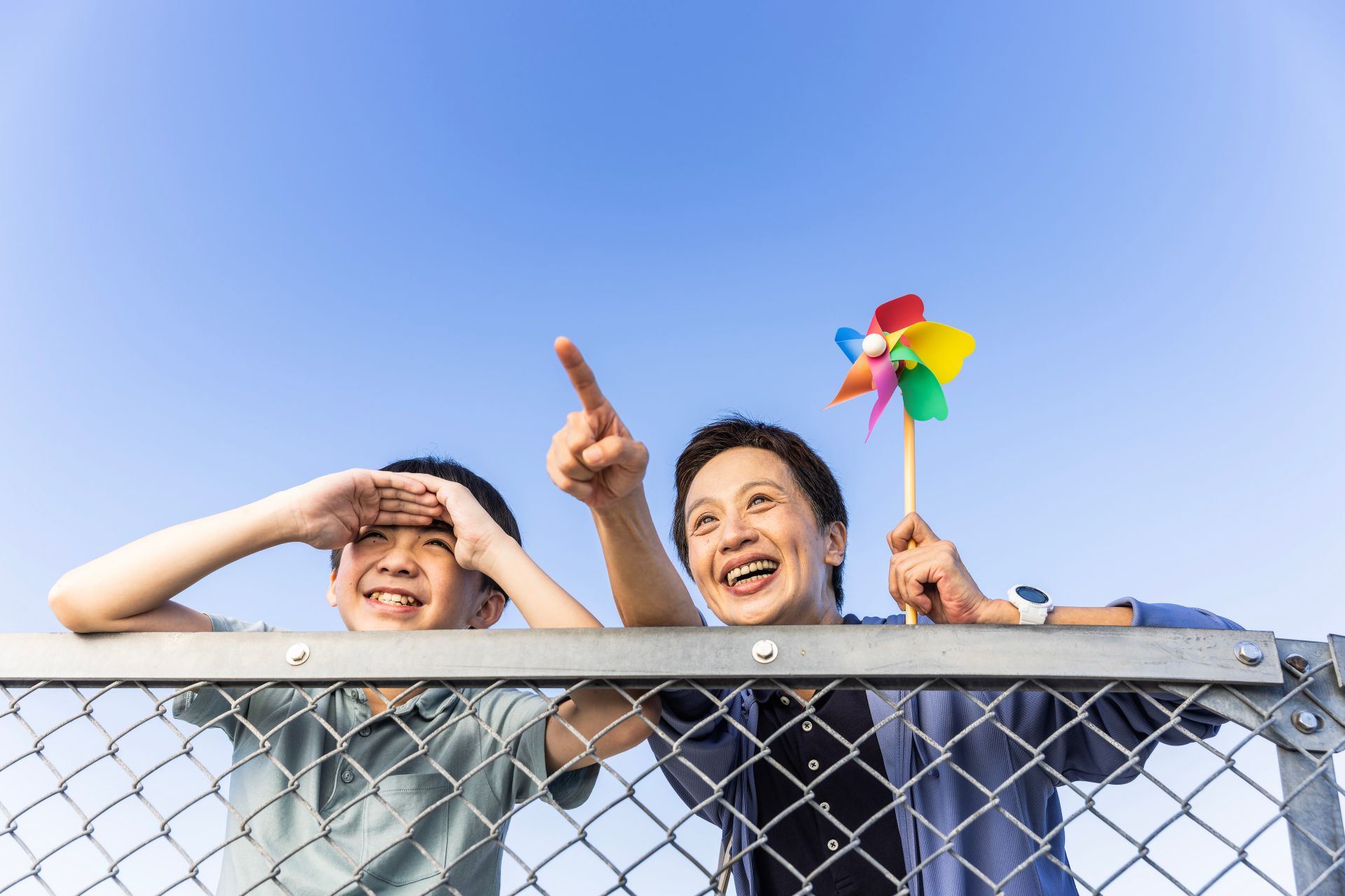 你準備萌芽了嗎？柯淑勤、朱芷瑩接住墜落孩子