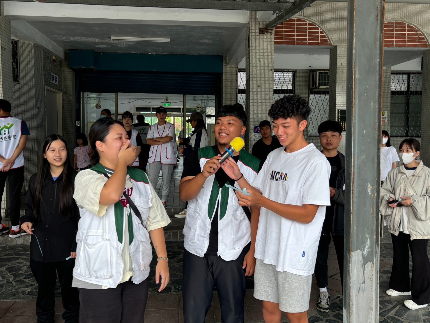 頒獎典禮一開始的破冰小遊戲互相認識對方