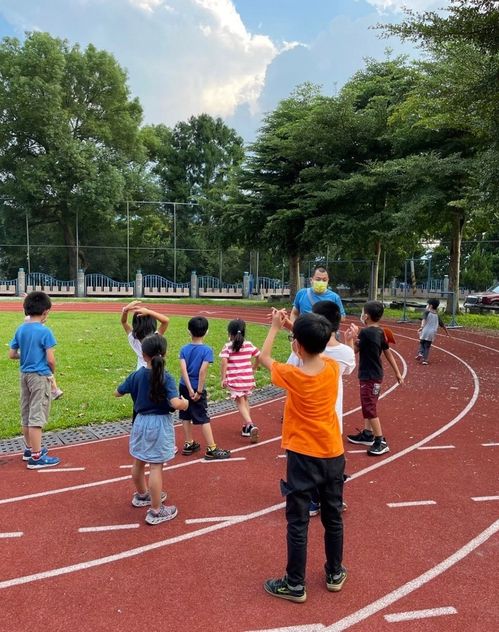 南投縣成城國小作業完成體能活動