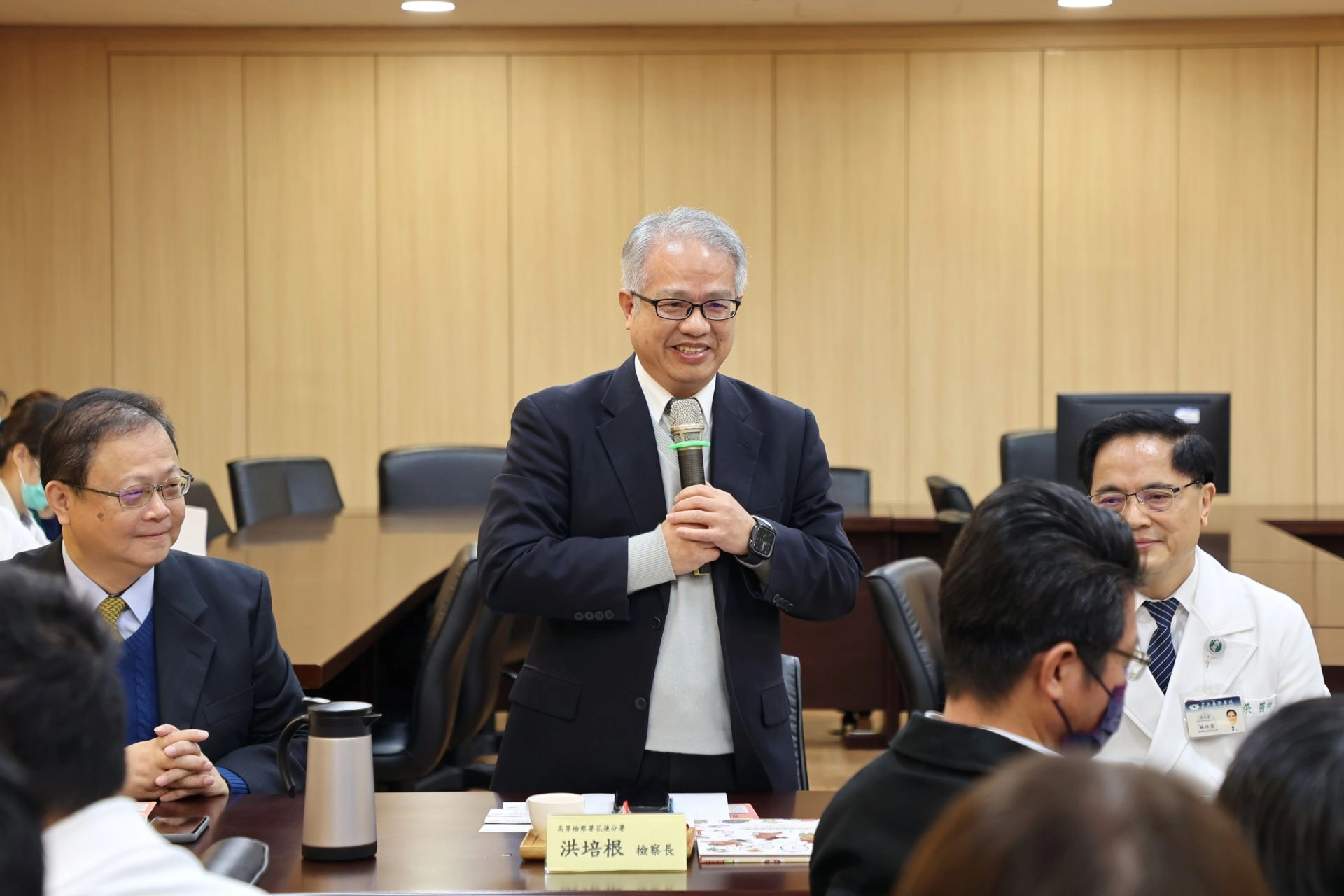 洪培根檢察長表示，孩子往往缺乏自保能力，需要家庭或社政單位的支持。