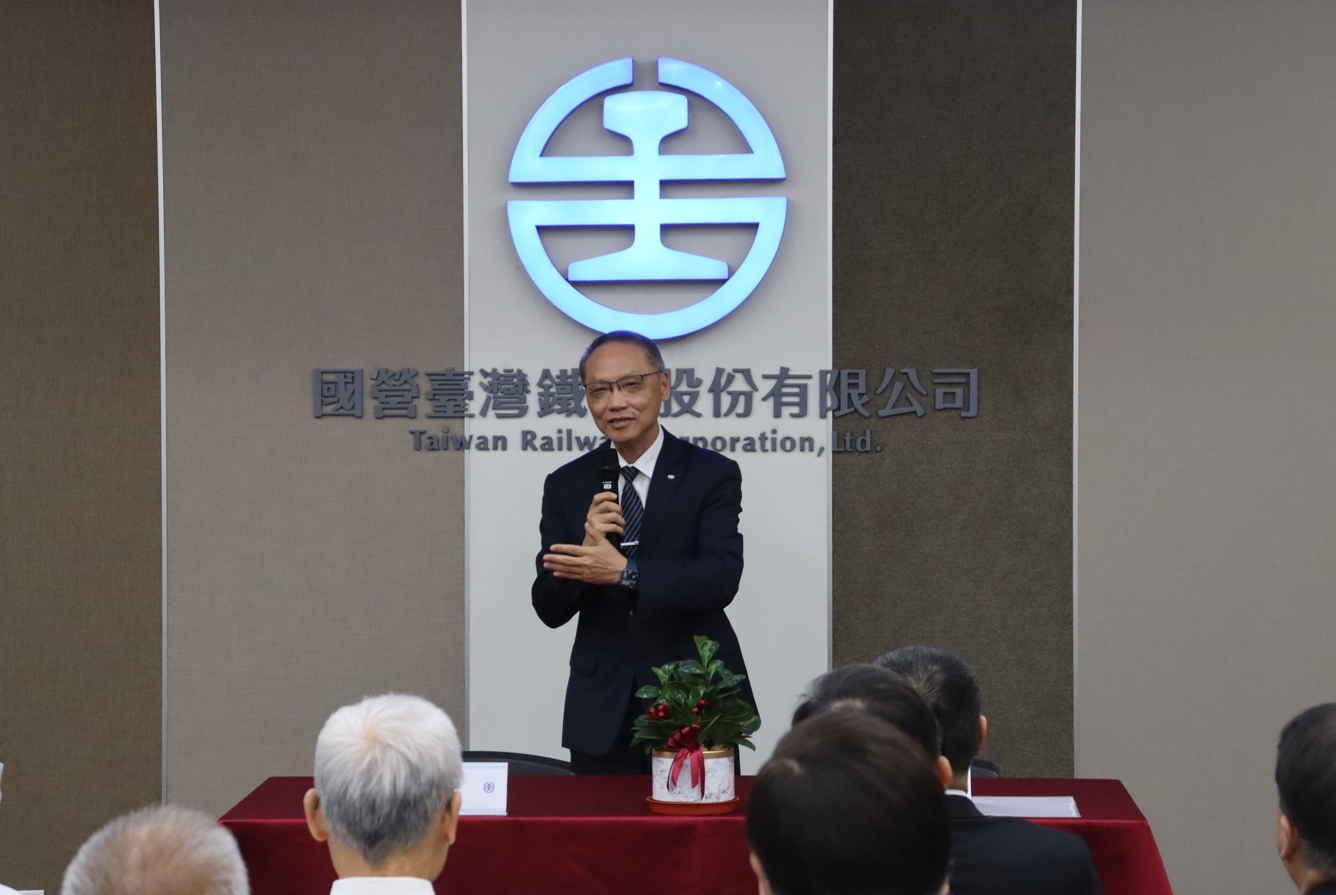 顏博文執行長表示，慈濟與臺鐵的合作其實已行之有年，慈濟與臺鐵公司攜手合作，共創救災合作及後勤協助的最佳化。