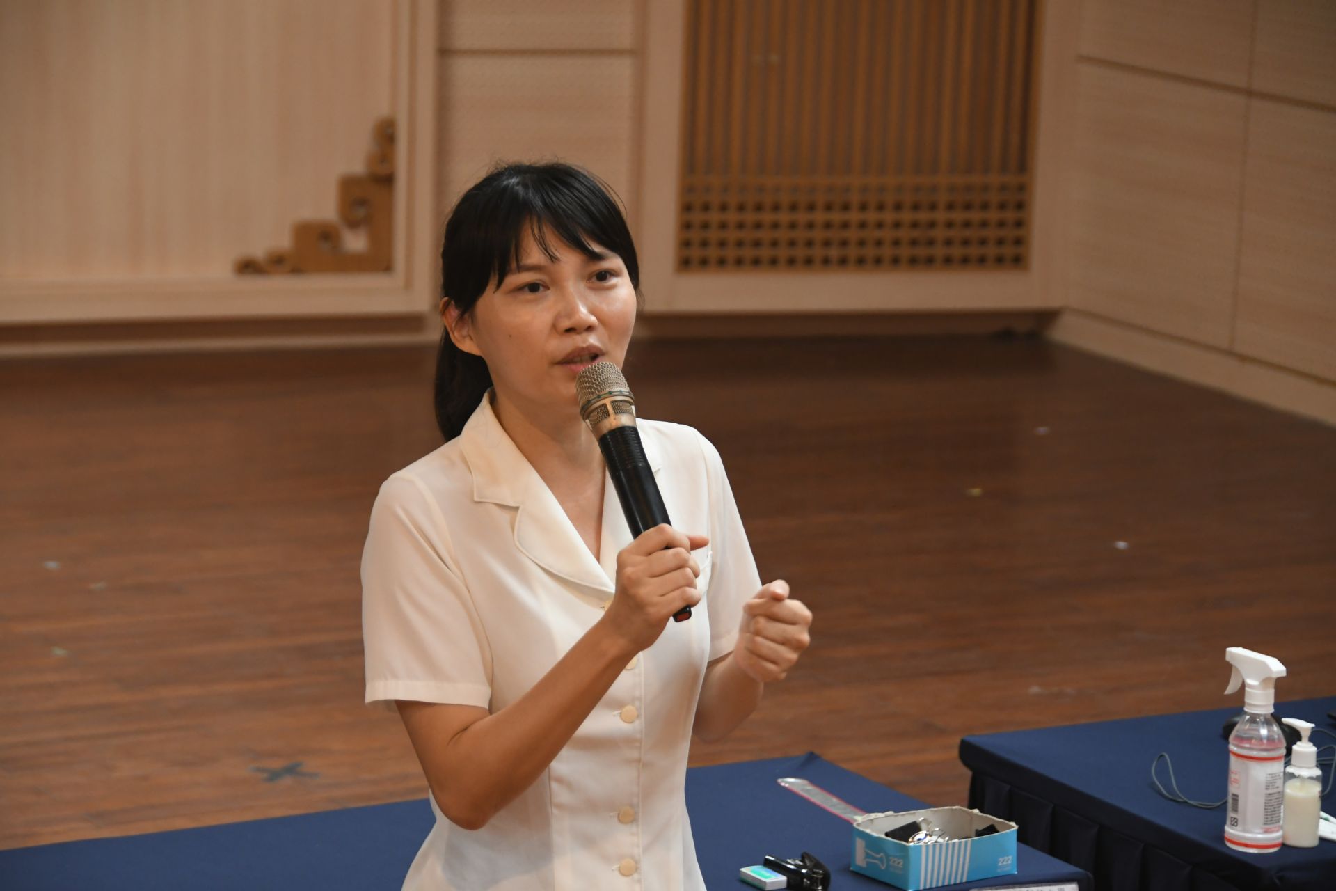 慈濟科技大學護理系主任郭育倫表示，畢業後繼續升學，或直接踏入職場，都能獲得最多人脈和資源。