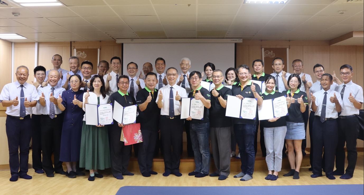 藉由擴大聯結各界的影響力，邀請更多企業和個人參與電腦回收計劃。