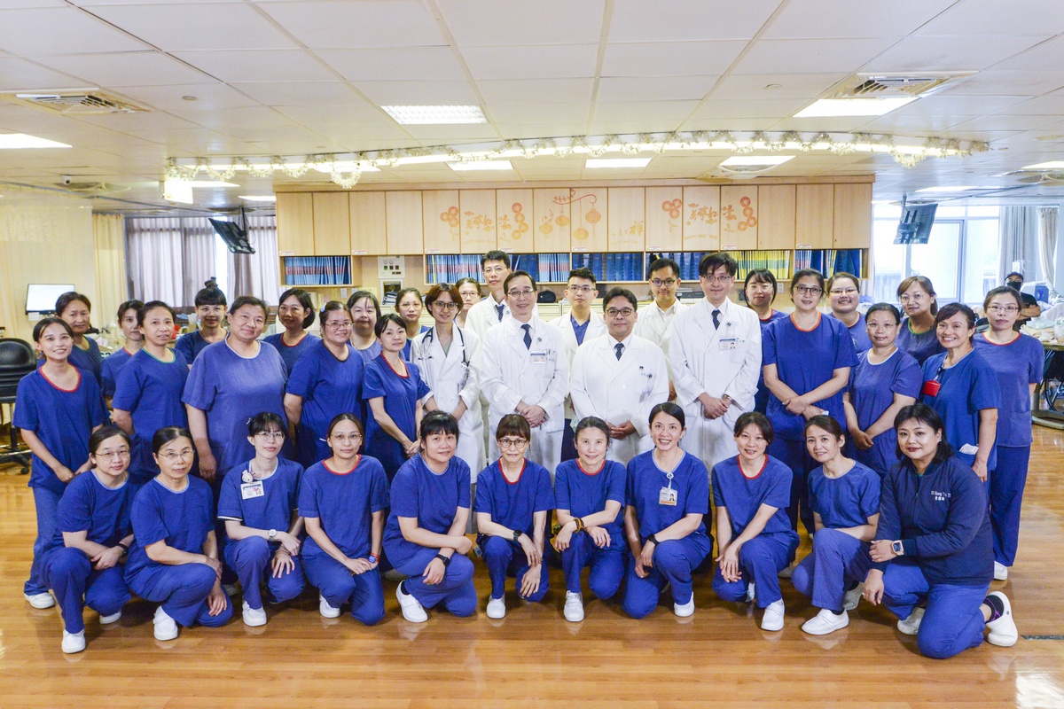台北慈濟醫院血液透析中心郭克林主任帶領團隊以茹素健康及醫衛材減塑兩種策略，在照顧洗腎病人的同時，節能減碳、環保永續的成效相當亮眼。