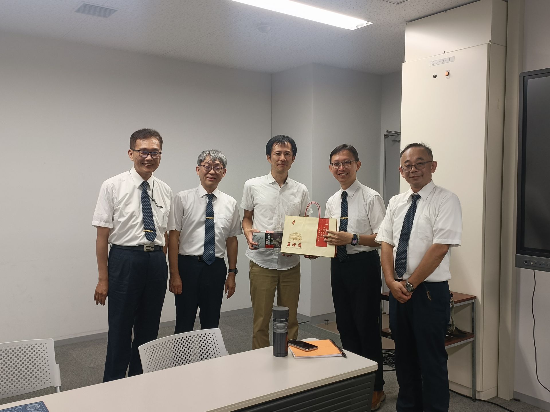 拜訪吉村成弘准教授