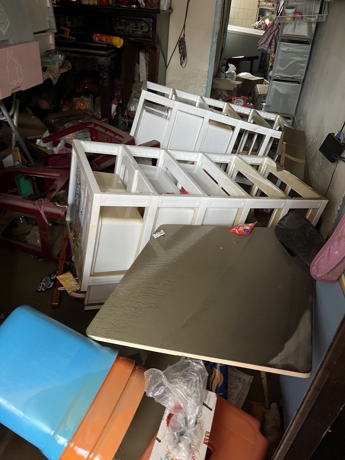 即刻搶救國內災況，助受災的弱勢家庭重新面對災後生活