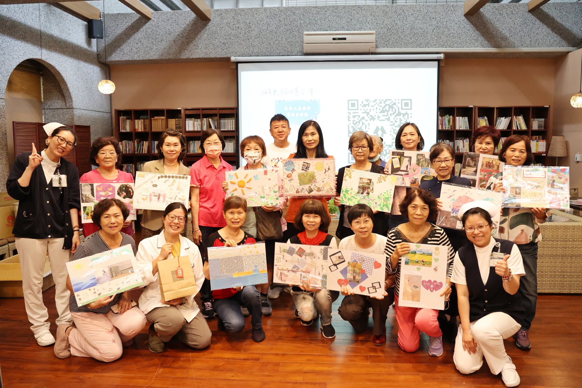 花蓮慈濟醫院乳房醫學中心「慈馨病友會」在5月16日，舉辦「我的心靈拼圖拼貼畫」，與育田基金會合作，邀請藝術治療師劉家妤帶領病友透過動手創作拼貼畫，打開心房療癒身心。