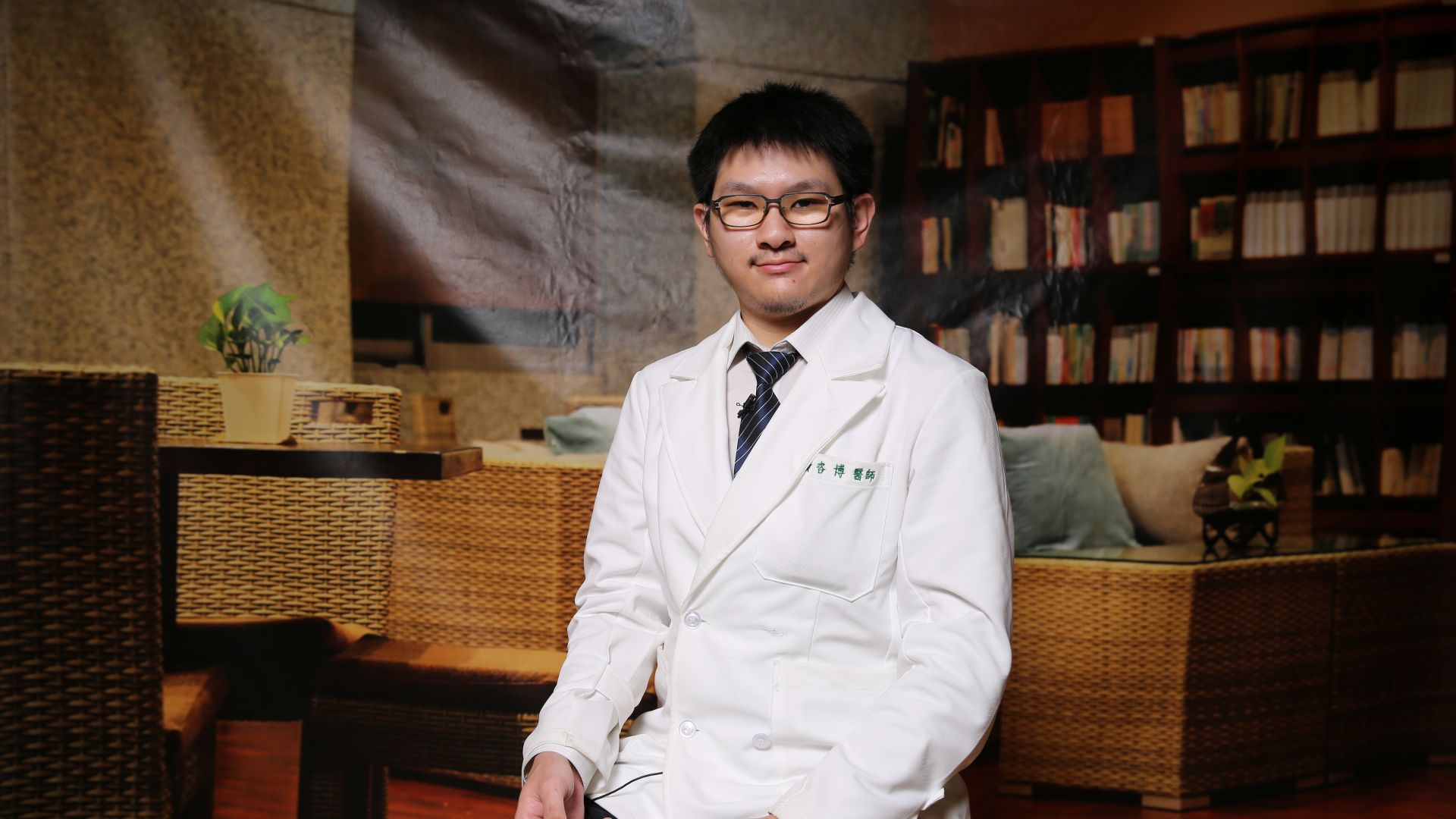 花蓮慈濟醫院中醫部黃咨博醫師表示，中醫穴位調養中，最常應用於調理脾胃的穴位，就是十總穴裡又被稱之為「益胃穴」的「公孫穴」。