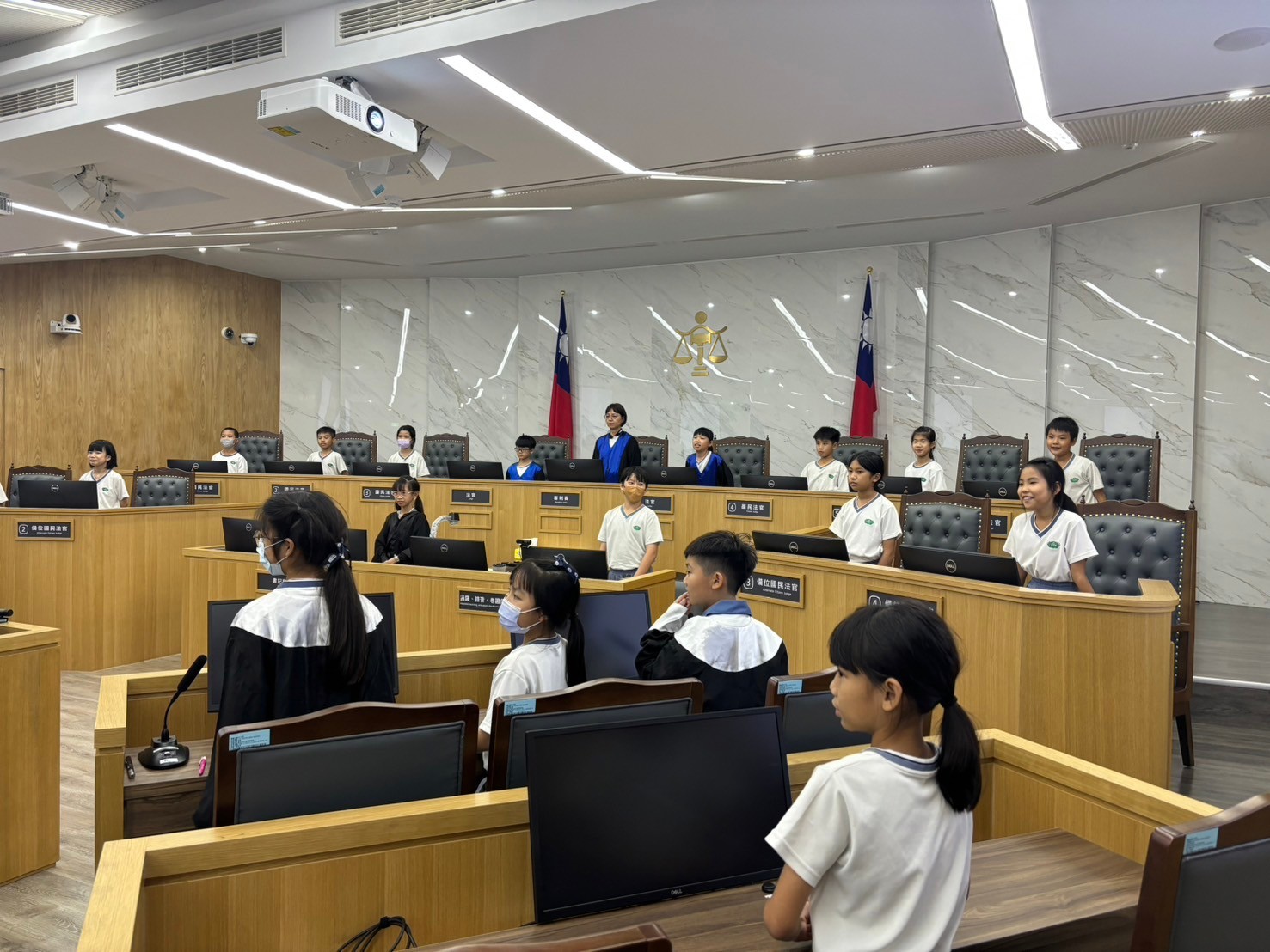 在國民法官法庭模擬開庭