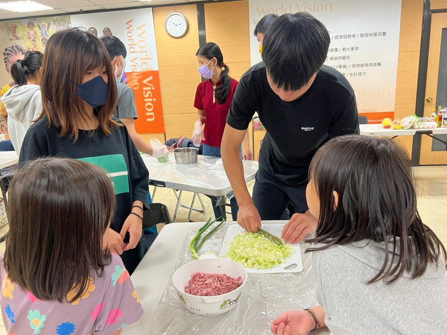 「親執共作／共饗」活動拉近了家庭成員間的關係。