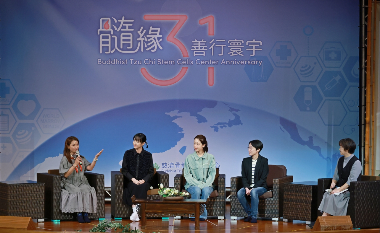 今年底即將上檔的大愛劇場《血．拾人生》，本尊和演員到場分享幕後花絮。