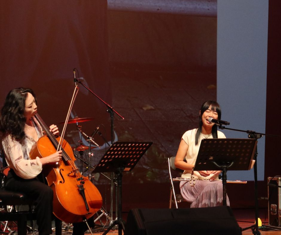歌手趙倩筠、音樂人黃培育及大提琴家葉盈汝合作，將山城的美好用歌聲傳遞給海線的樂迷