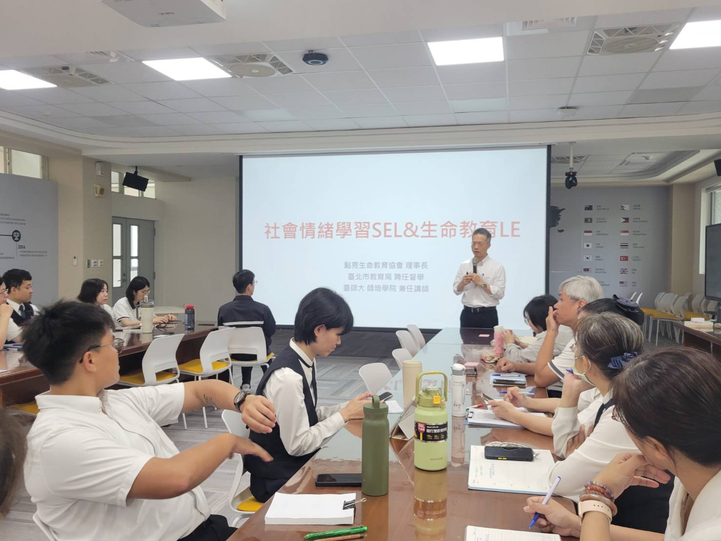 劉桂光校長以豐富實務經驗，帶領老師認識SEL五大核心能力