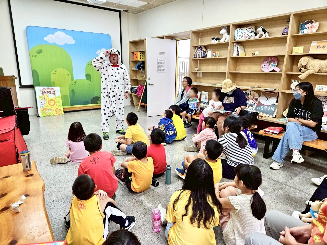 講師親自扮演皮皮-與孩子們來一場音樂冒險故事