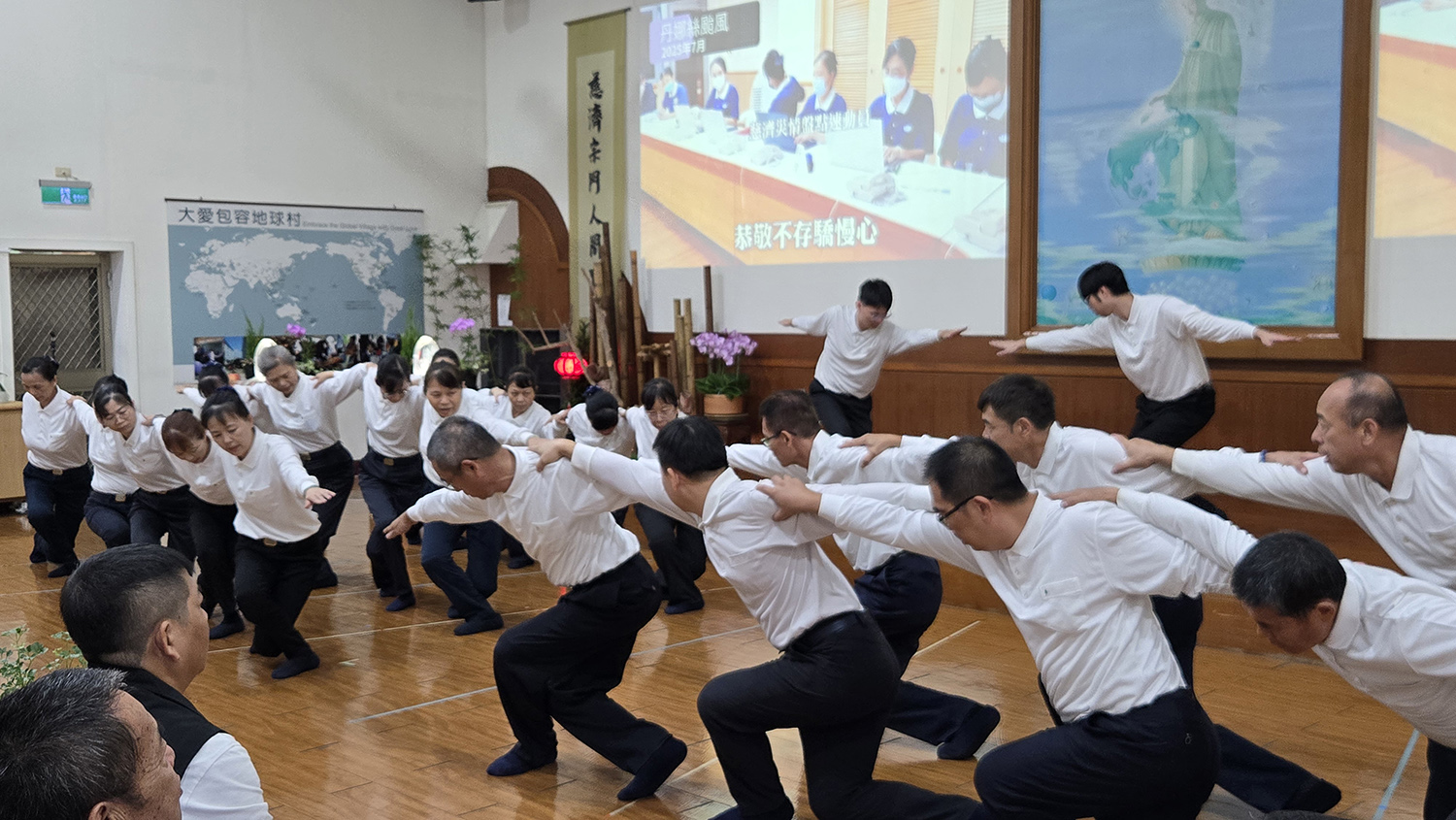 法譬如水經藏演繹展現力與美。（攝影:許昆龍)