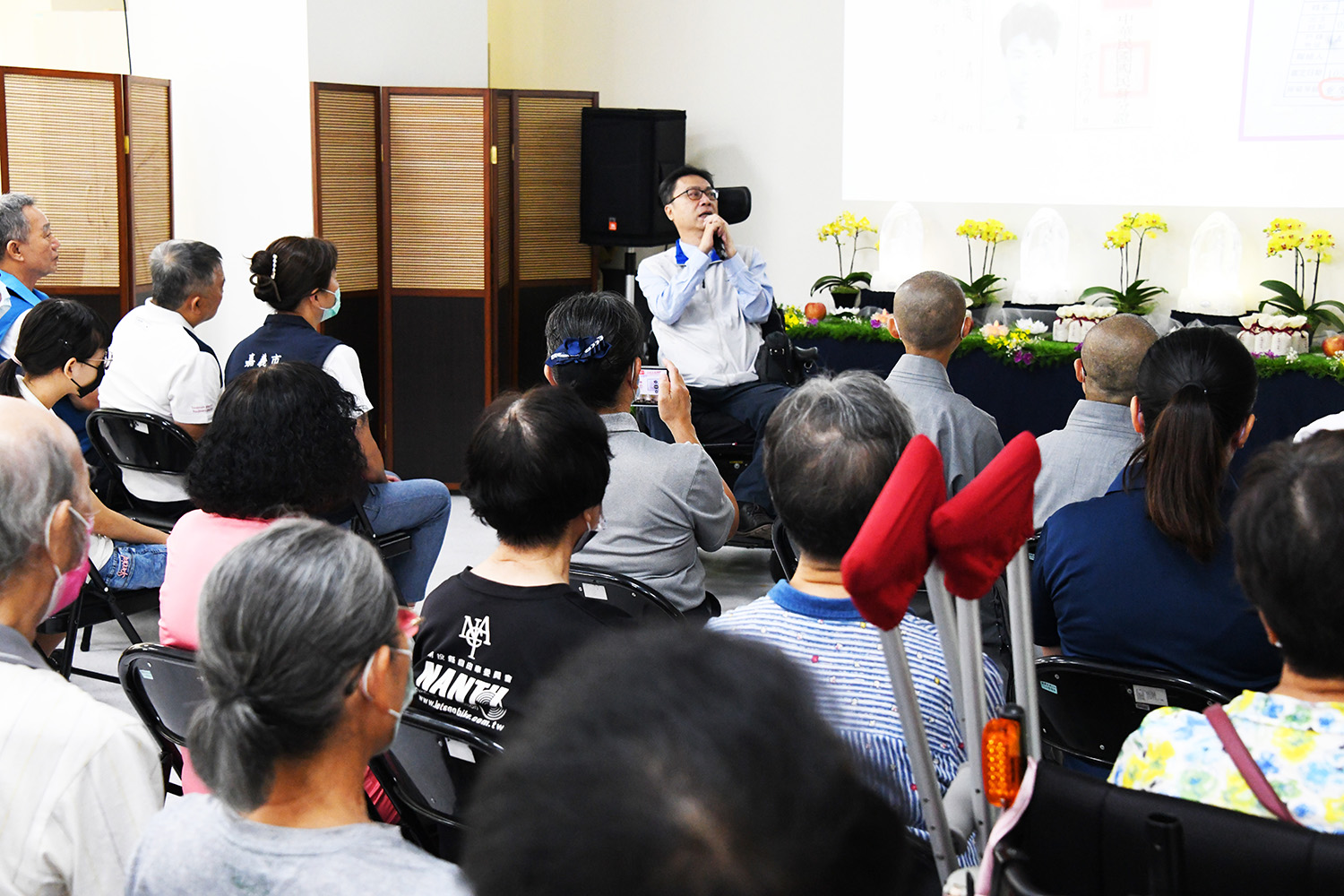 嘉義市脊髓損傷者協會總幹事黃清助分享生命故事。
