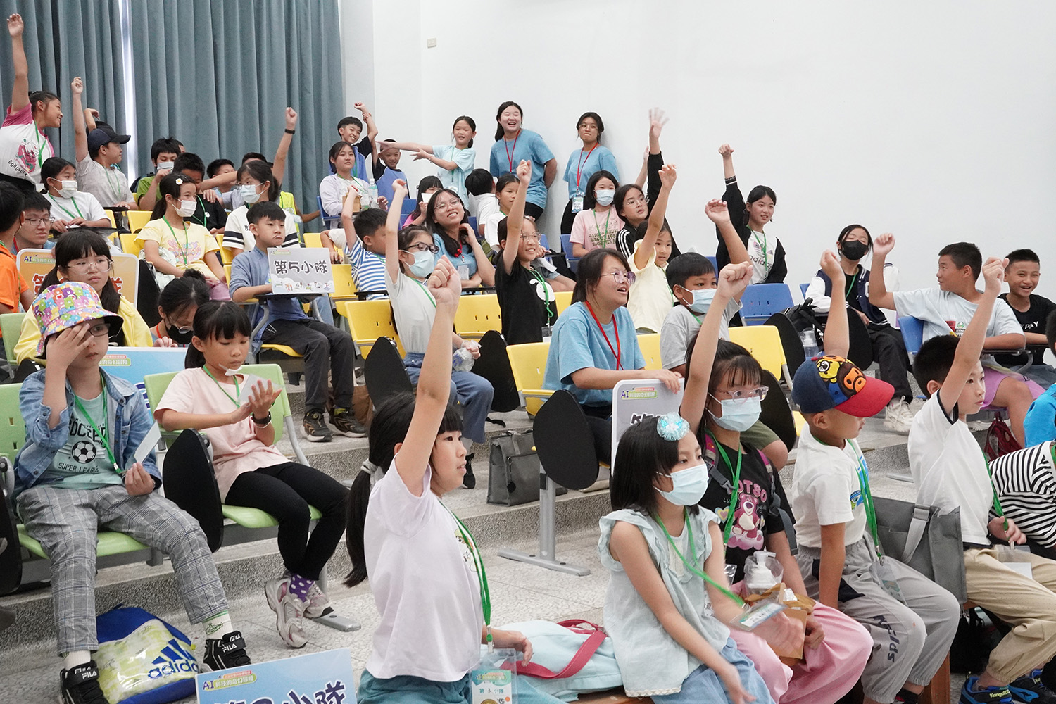 工研院與慈濟慈善事業基金會8月26日在花蓮舉辦「公益兒童科技體驗營」，近百位國小學童齊聚花蓮縣秀林鄉佳民國小。