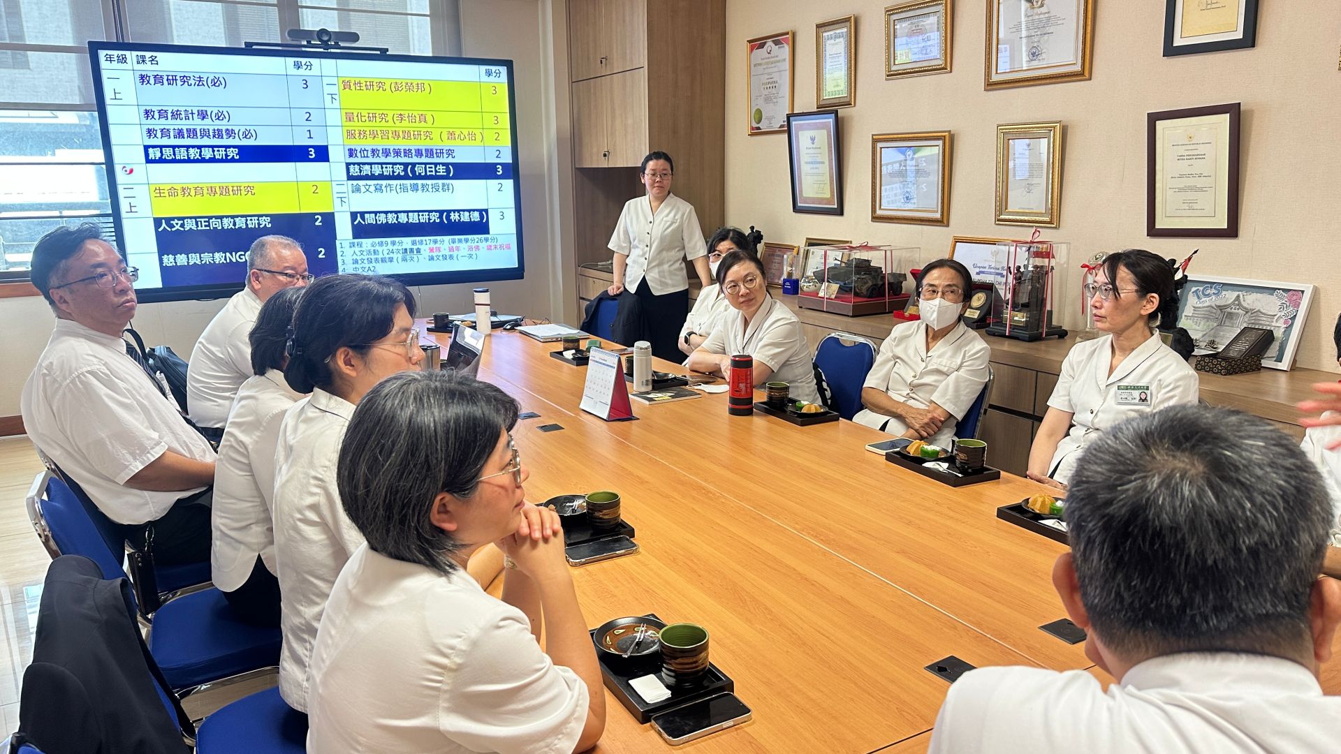 師長們利用時間充分討論、凝聚共識