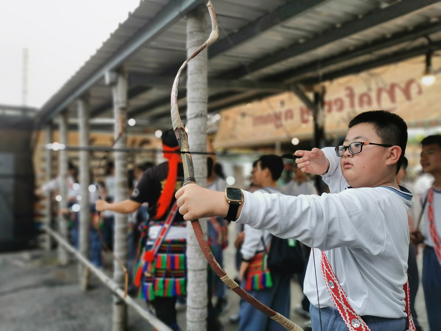 透過文化體驗，學生學習阿美族與自然共生的生活方式。