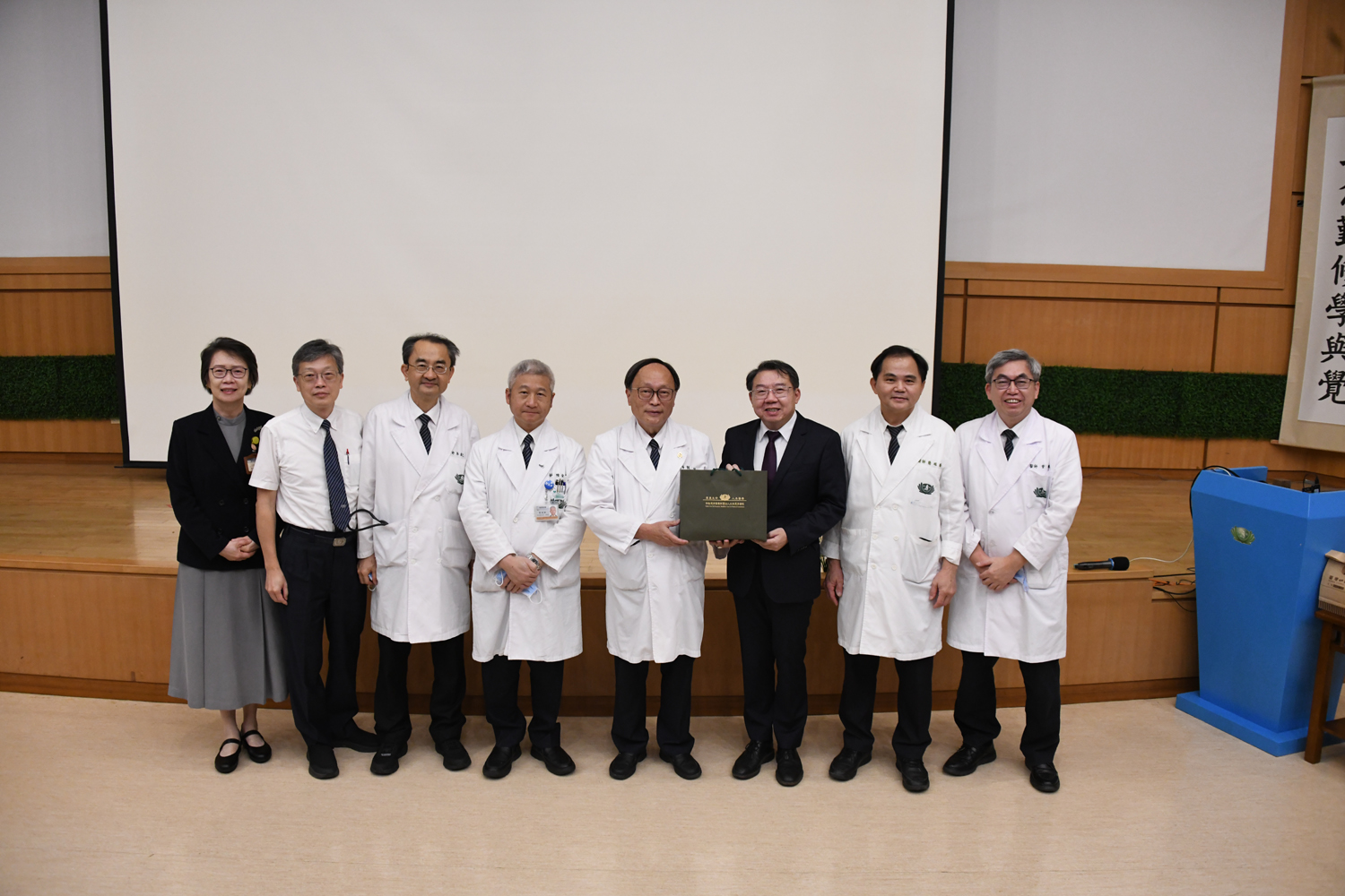 大林慈院卓越講堂 臺北榮總副院長分享數位轉型經驗