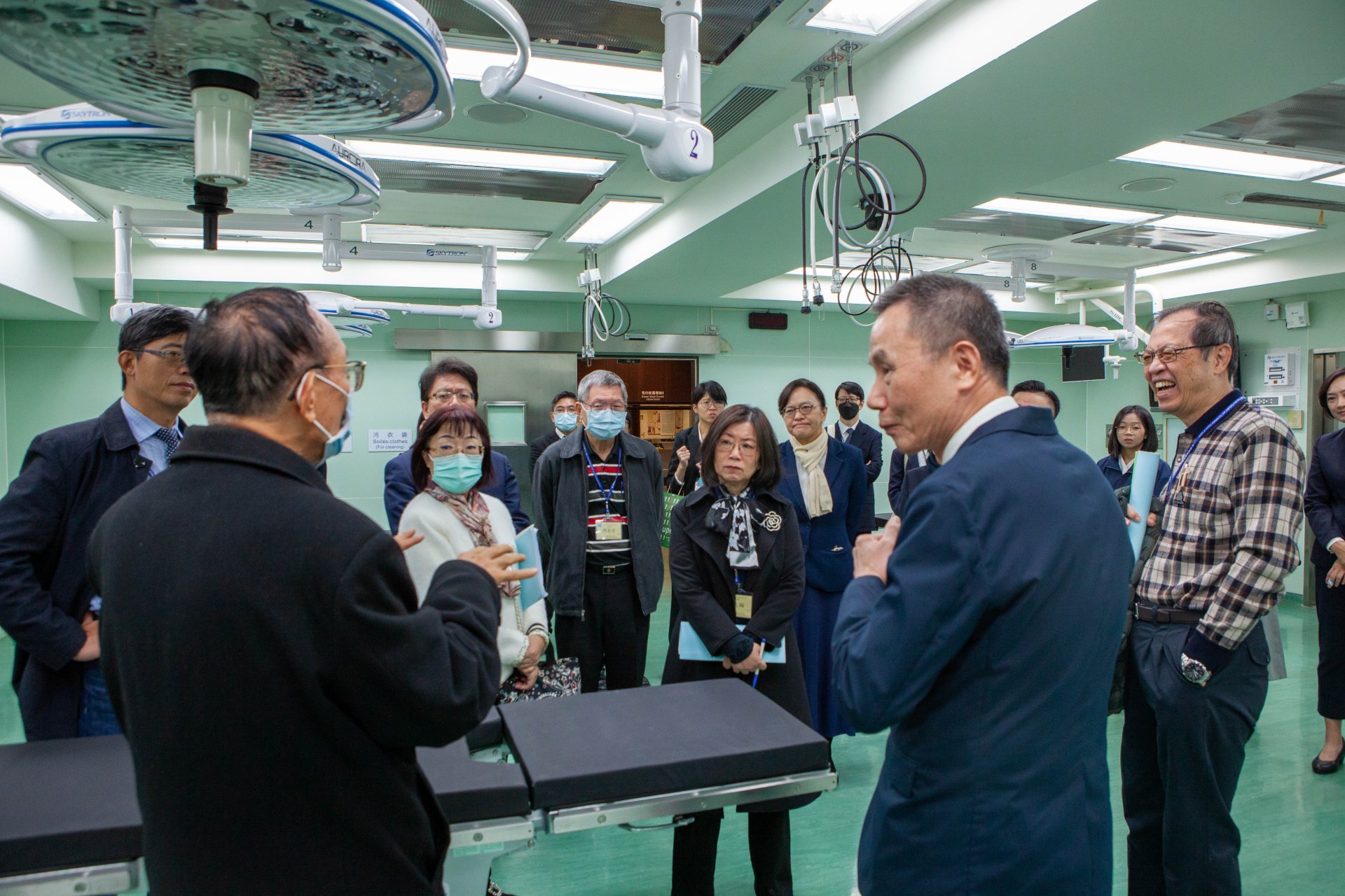 委員們參訪學校設施, 實地了解學校狀況