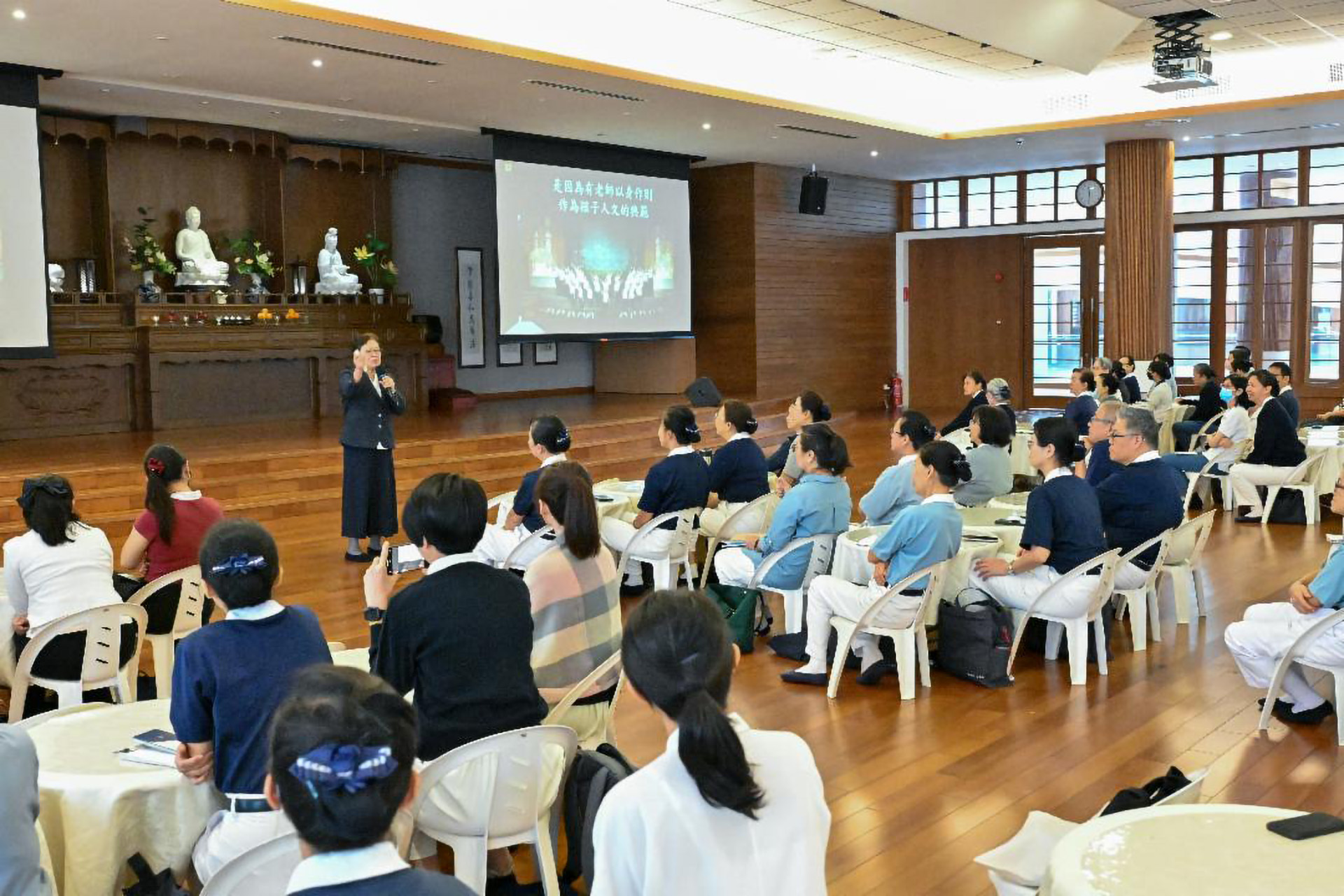 李玲惠校長多年投入教育人力的培育。