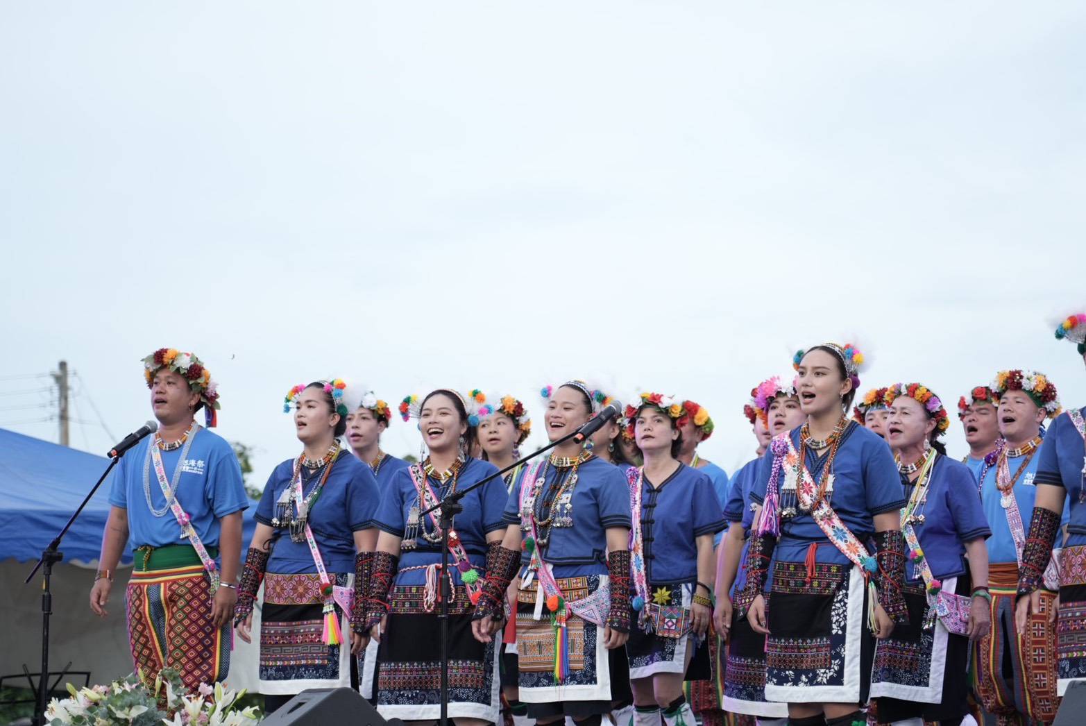 屏東縣牡丹鄉旭海村海祭音樂會「旭海部落青年會」開幕表演。