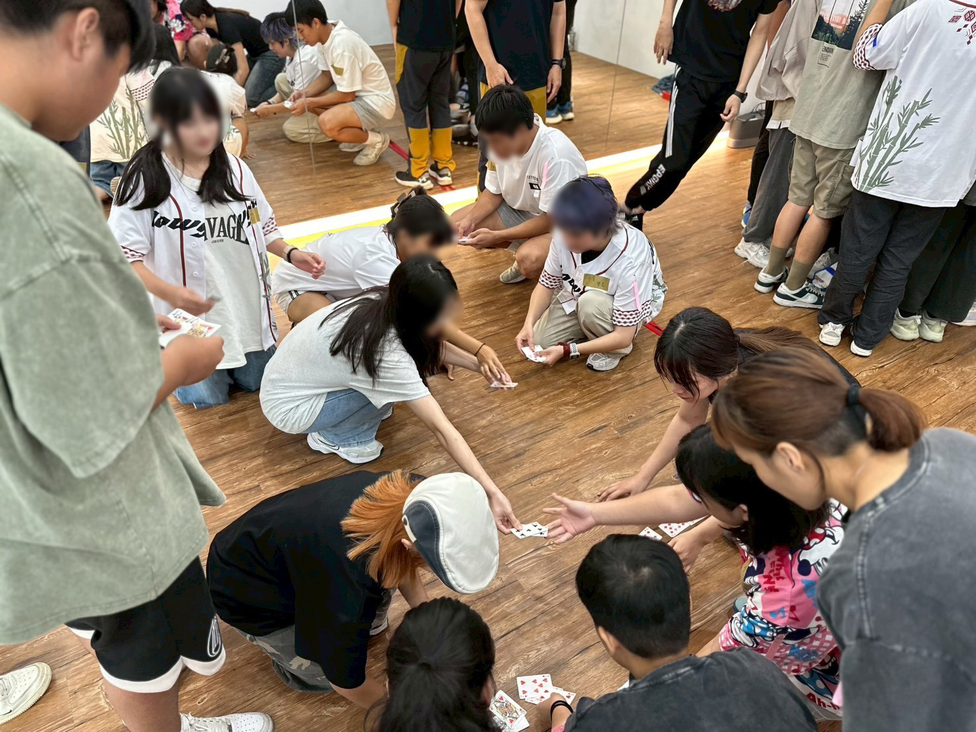 透過團隊活動增加凝聚力