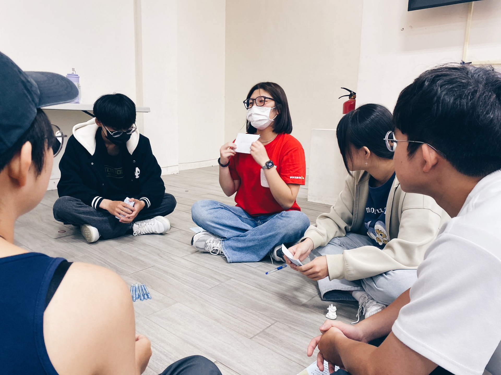 花蓮市辦理獎助學金說明會讓孩子彼此分享近況