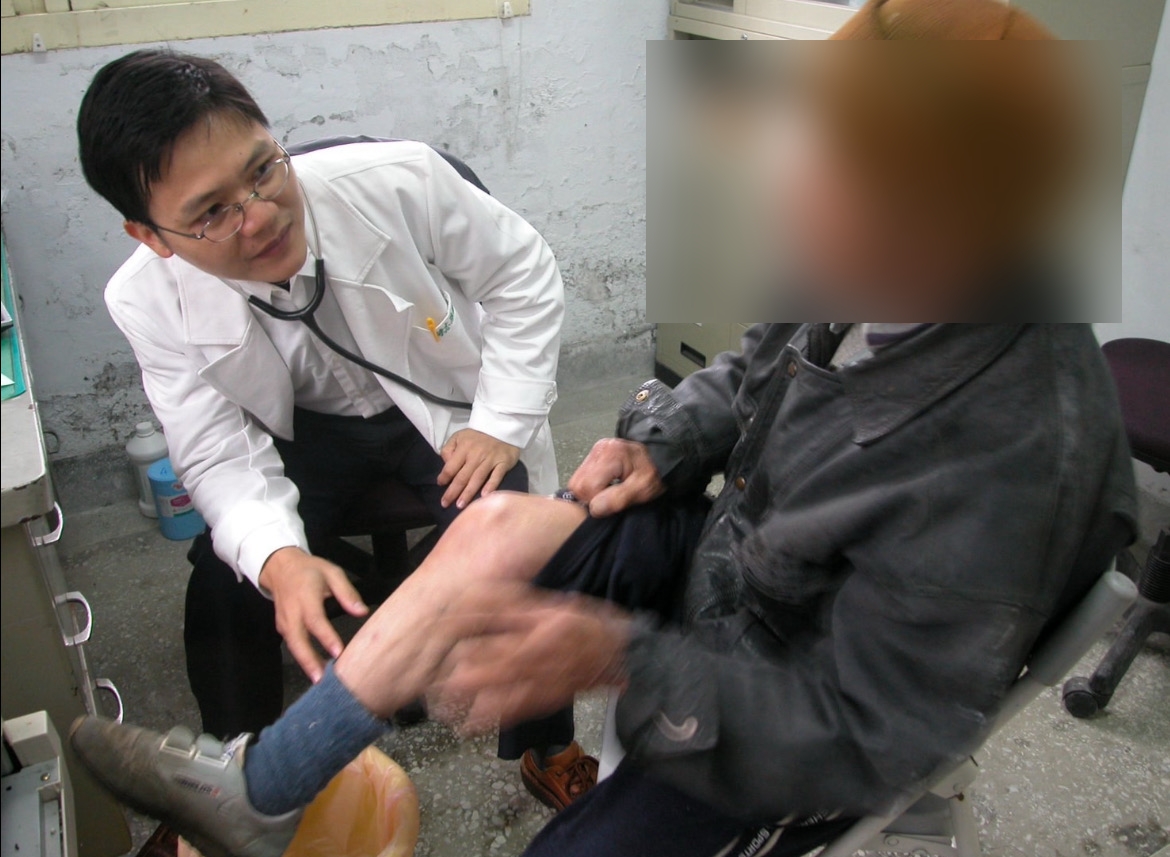 花蓮慈濟醫院家庭醫學部陳志強醫師巡迴醫療資料畫面(非新聞當事人)