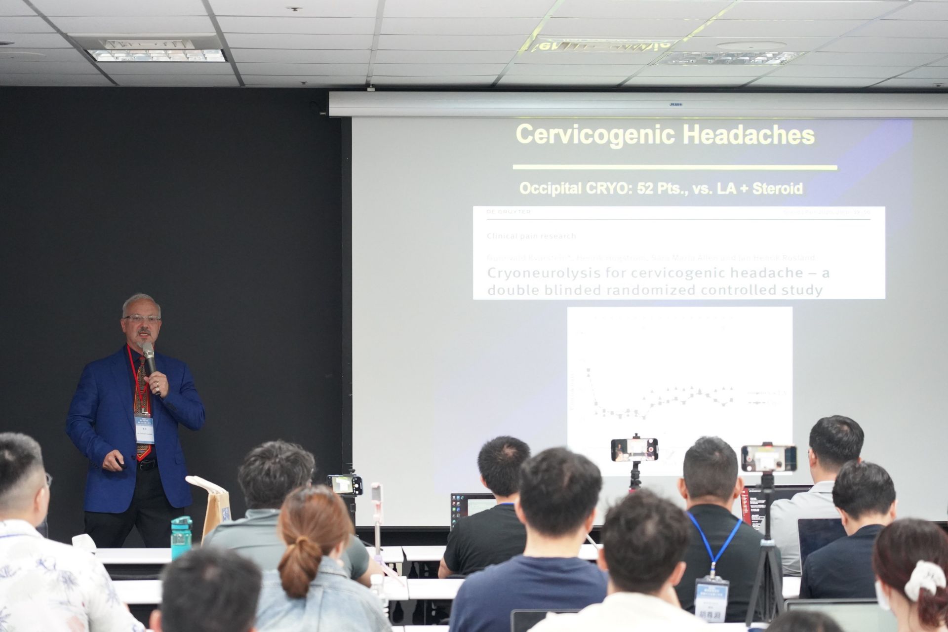 美國伊利諾大學Dr. Kenneth Candido 分享頸源性頭痛的診斷與治療新趨勢，深入剖析最新臨床證據。