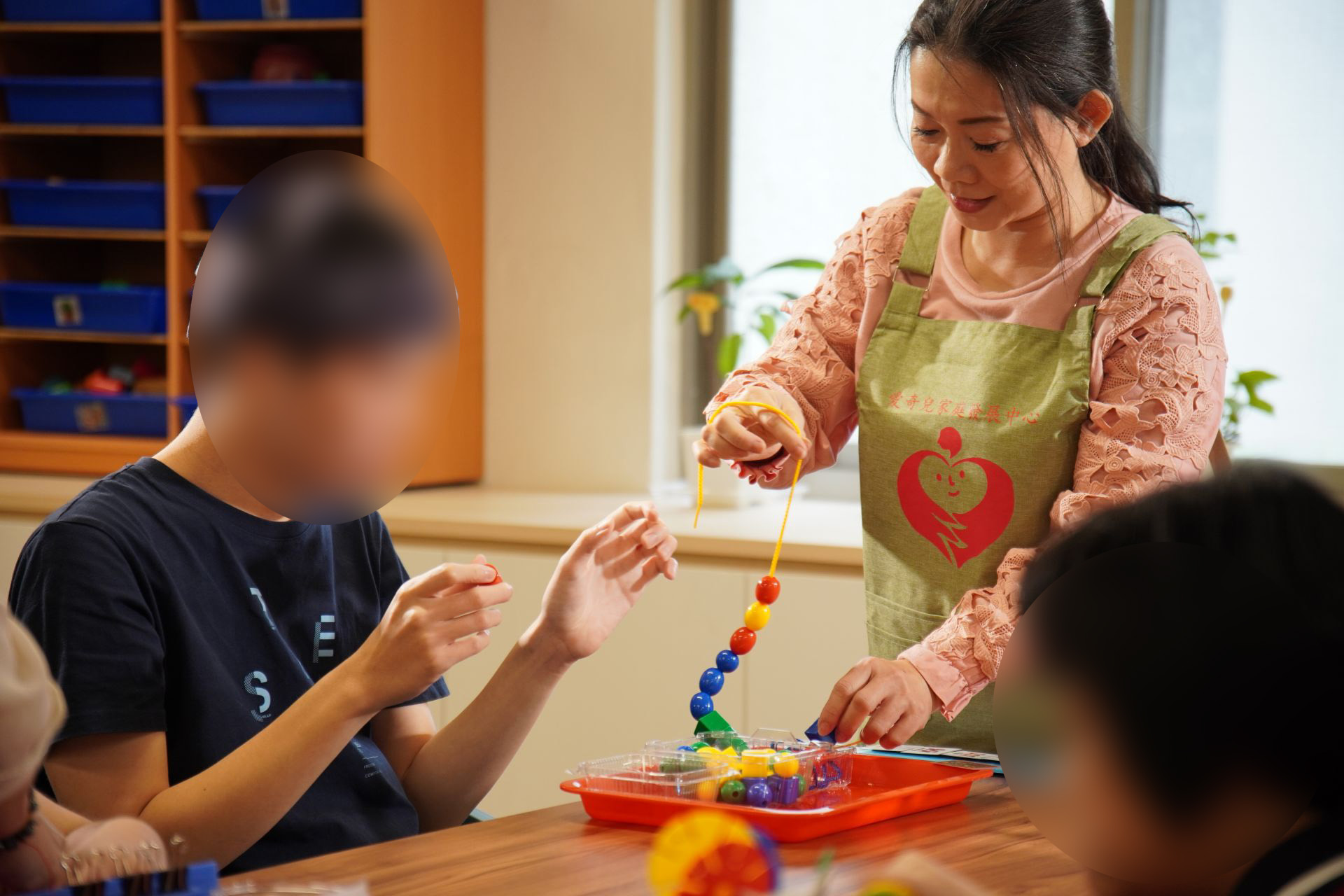 學習中斷、生活失序，暑假成為愛奇兒的退步期