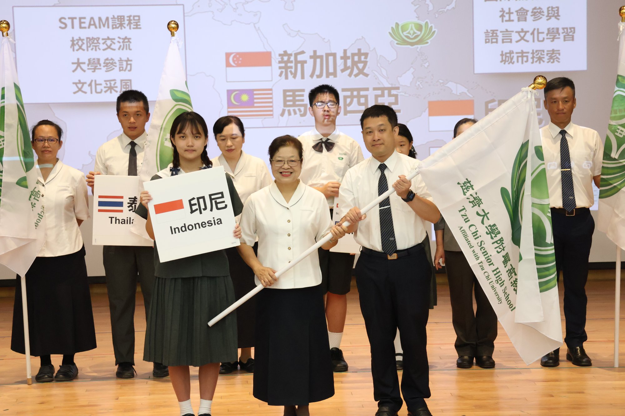 印尼團將前往印尼慈濟國際學校及金卡蓮慈濟學校交流，並至習經院及扶困區志工服務