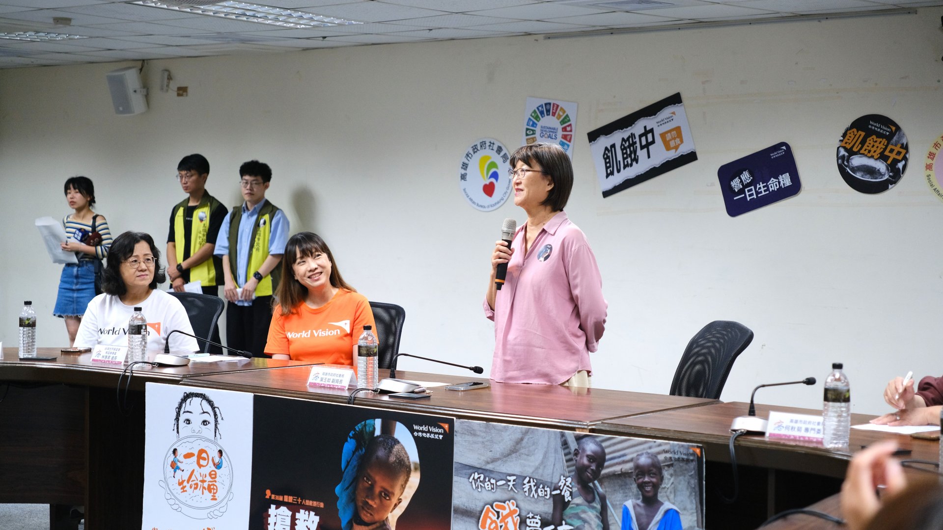 葉玉如副局長致詞，呼籲關注弱勢兒少處境。
